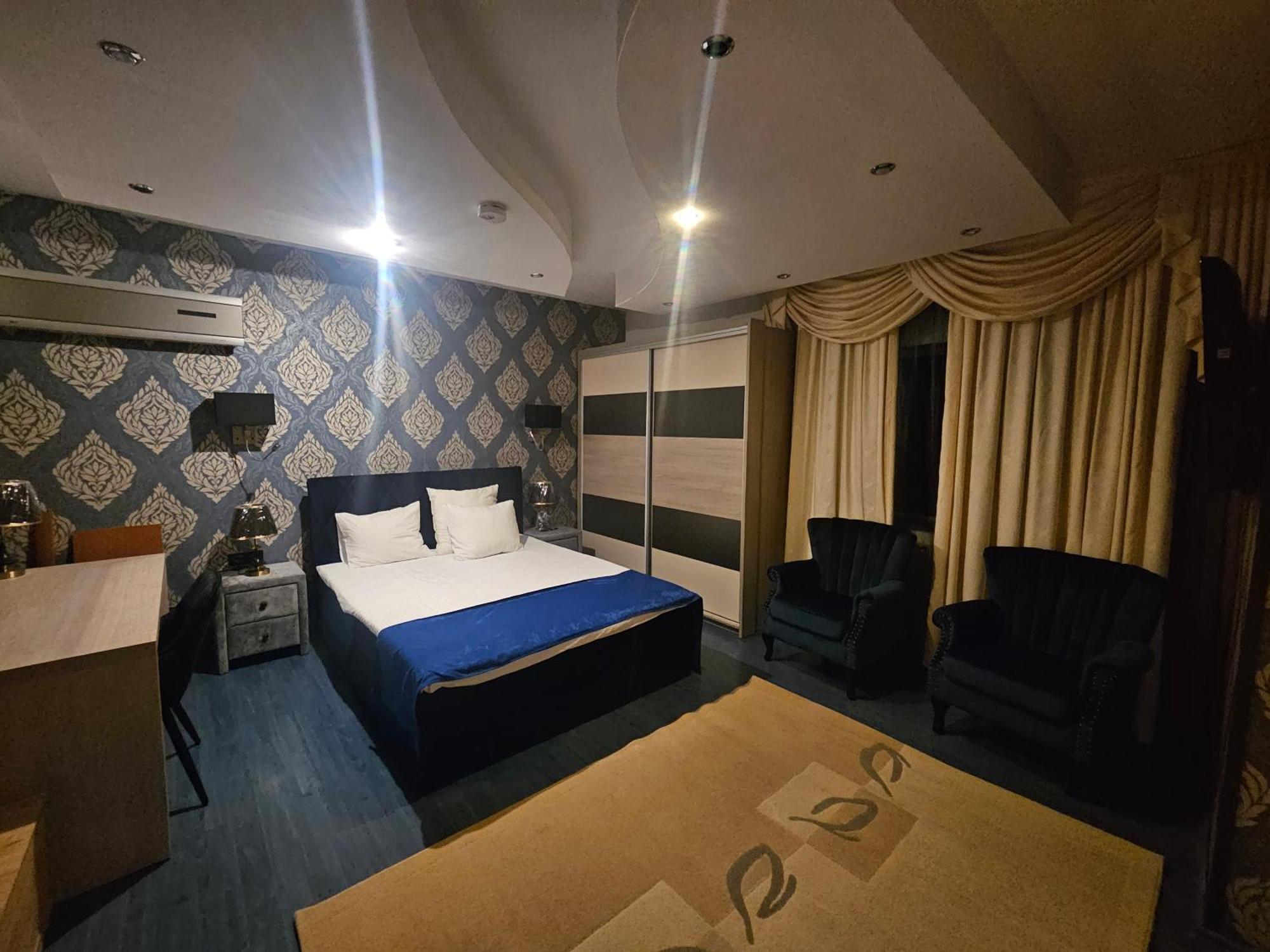 Simple Villa Rooms National Arena Self Check In Bucharest Exterior photo